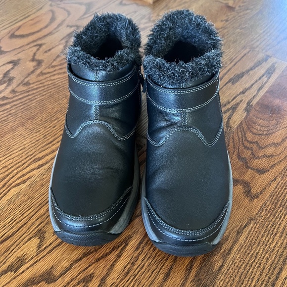 Orthofeet Siena Leather Ankle Boots Black Size 9.5 B Medium NWOT - Picture 7 of 15